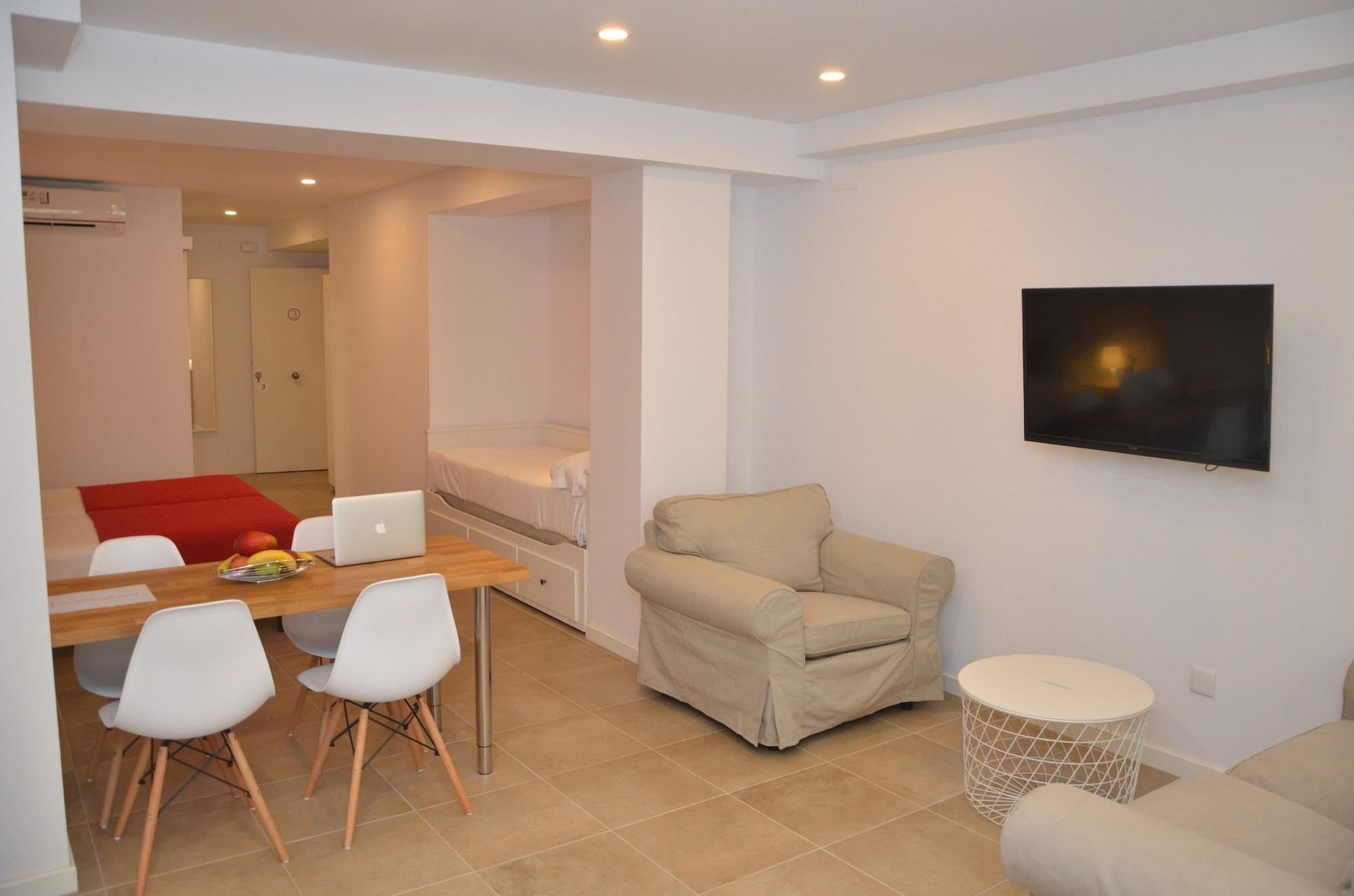 Bet Apartments - Abastos Valencia Eksteriør billede
