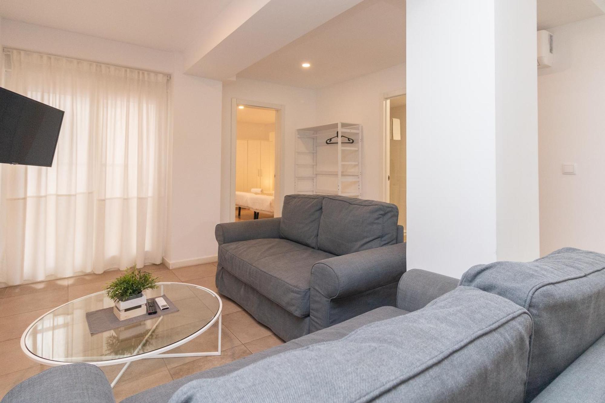 Bet Apartments - Abastos Valencia Eksteriør billede