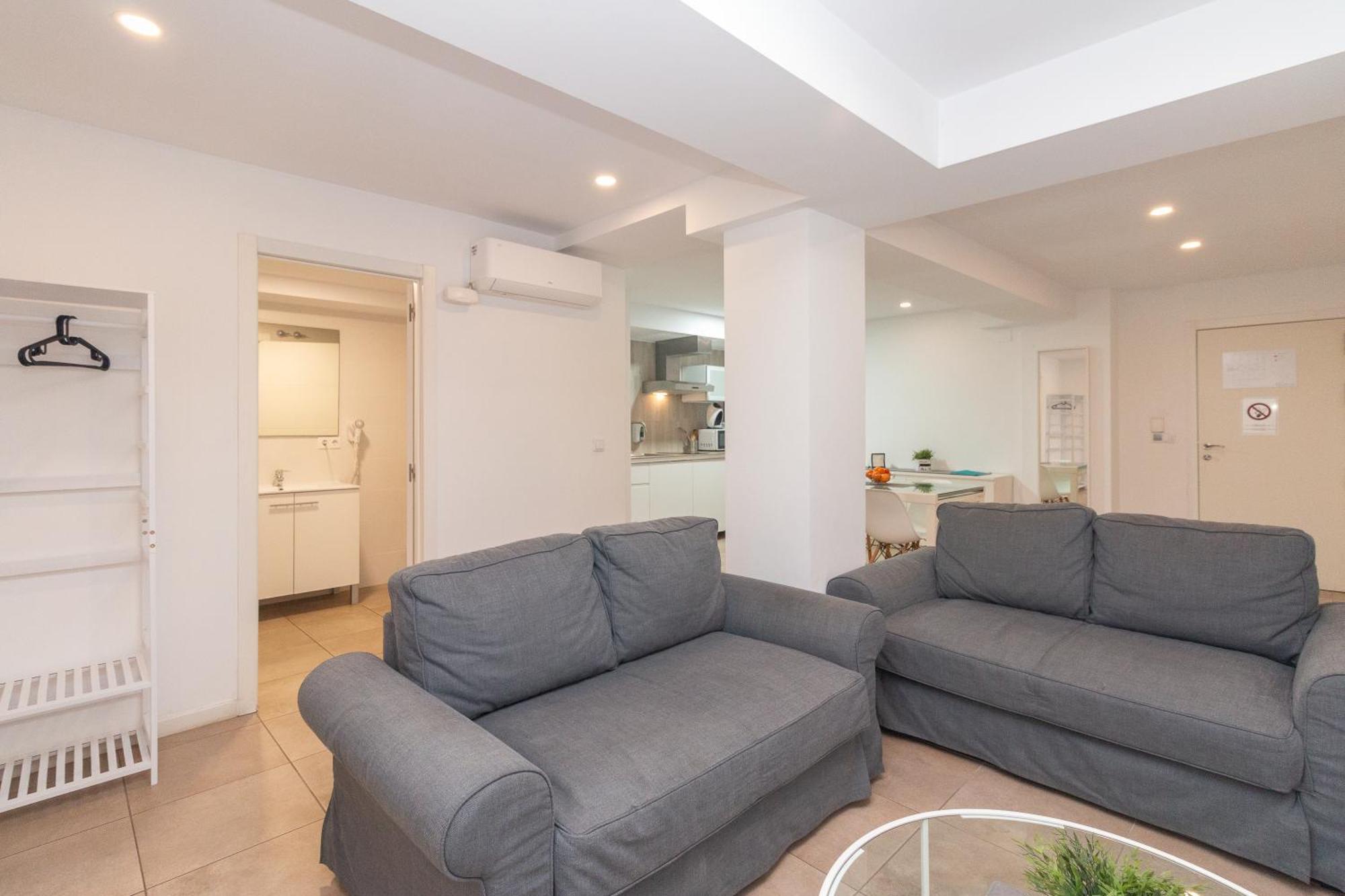 Bet Apartments - Abastos Valencia Eksteriør billede