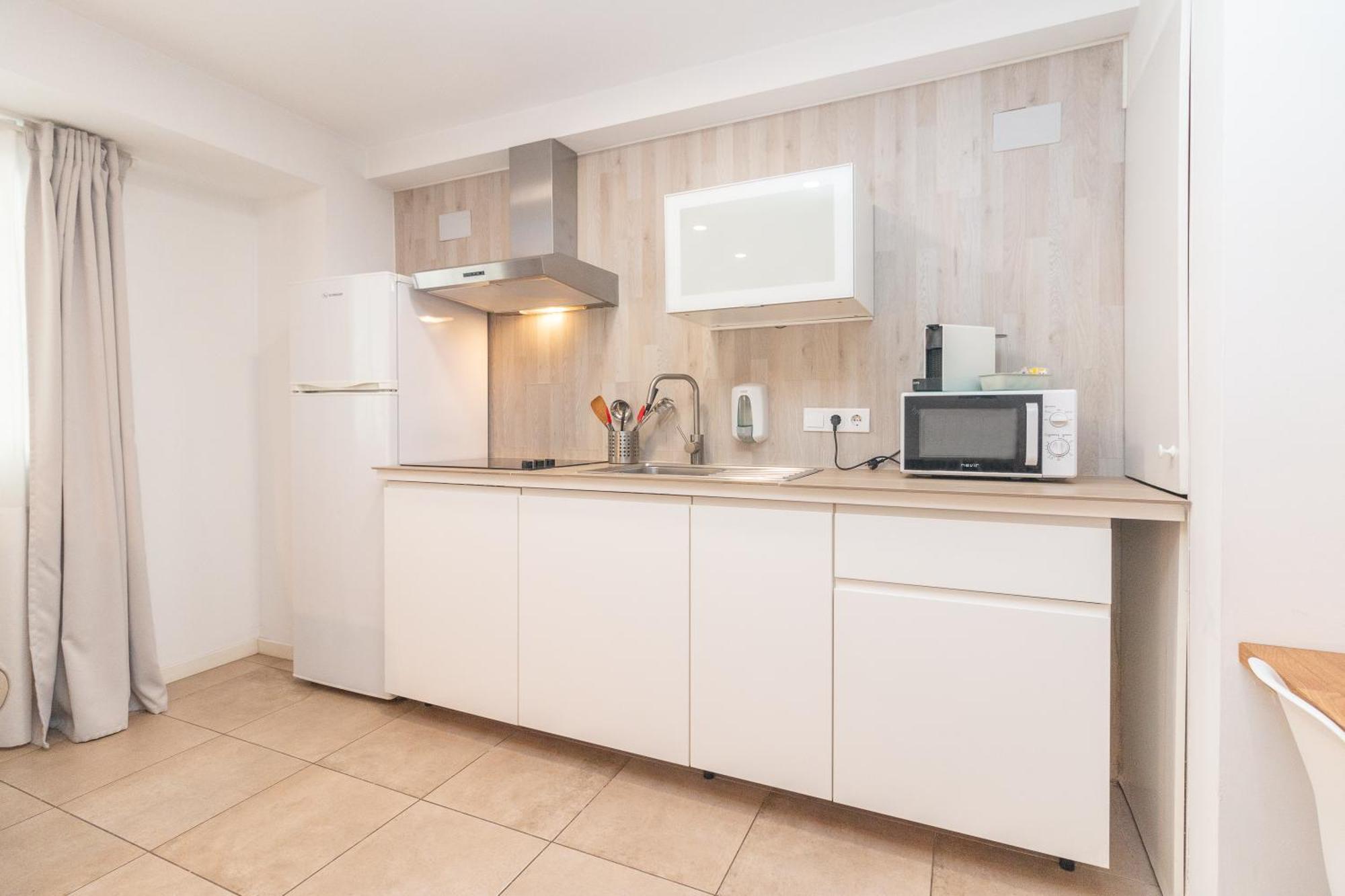 Bet Apartments - Abastos Valencia Eksteriør billede