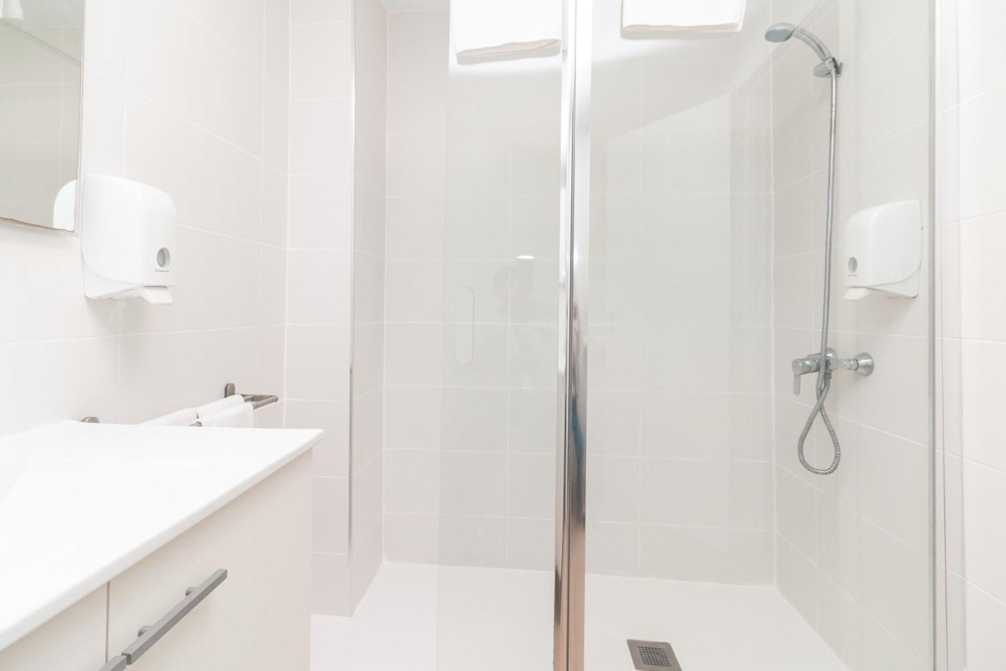 Bet Apartments - Abastos Valencia Værelse billede