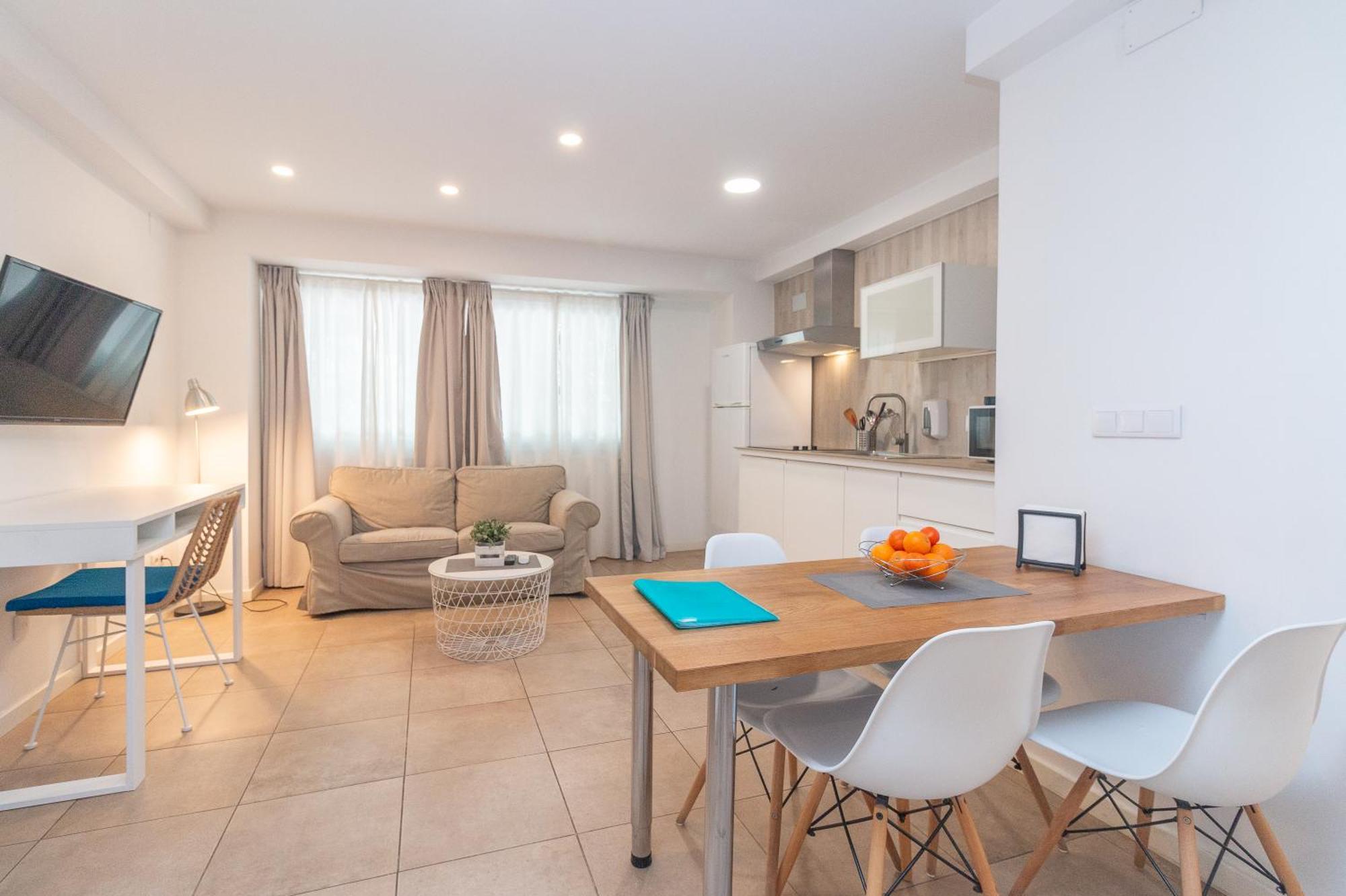 Bet Apartments - Abastos Valencia Eksteriør billede
