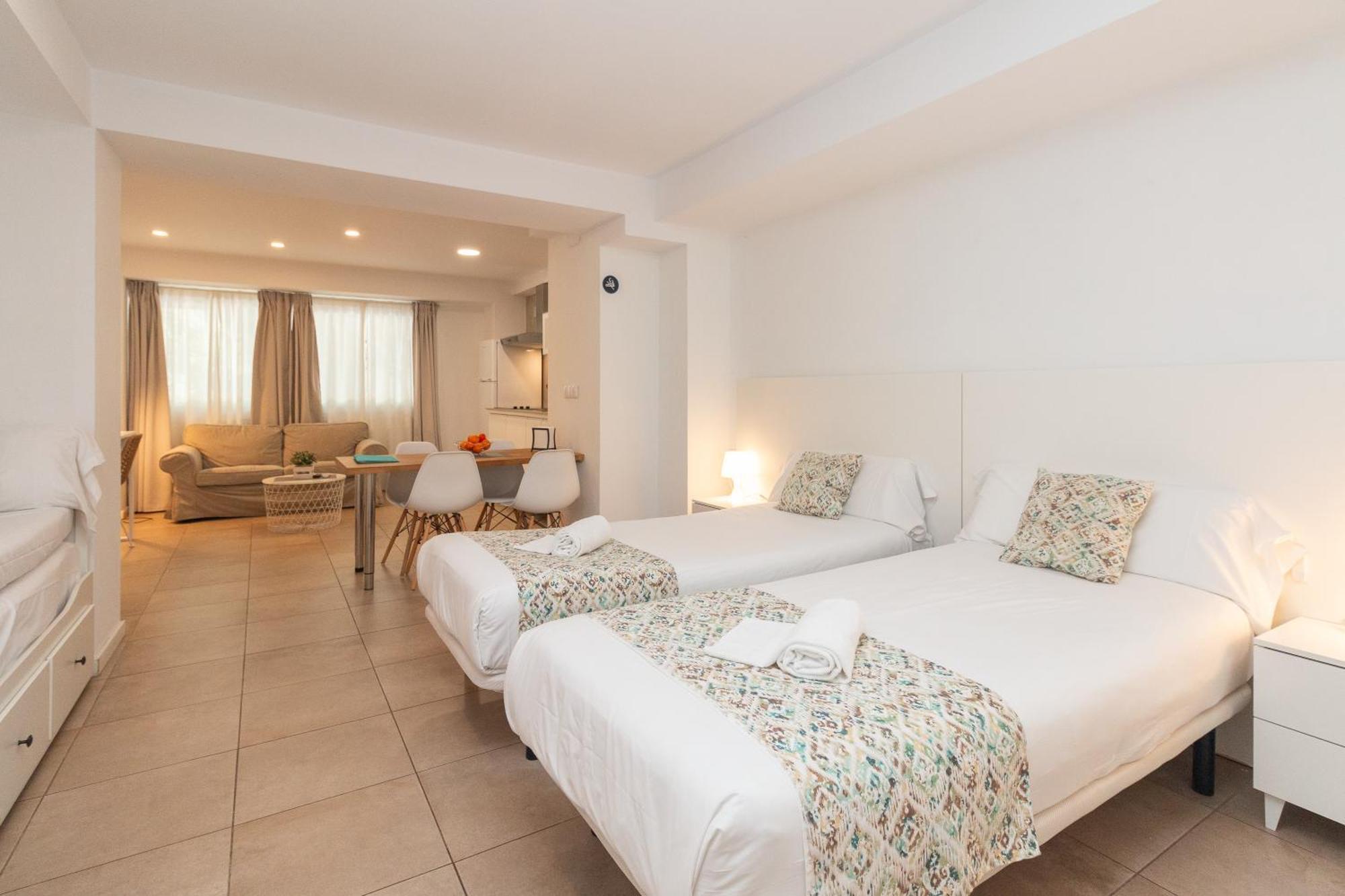 Bet Apartments - Abastos Valencia Værelse billede