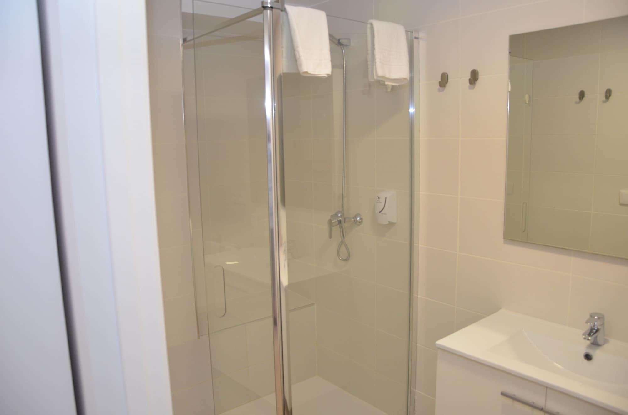 Bet Apartments - Abastos Valencia Eksteriør billede